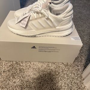 Like new  mens x_plorboost adidas